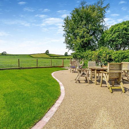 Rose Garden Cottage Heversham Buitenkant foto